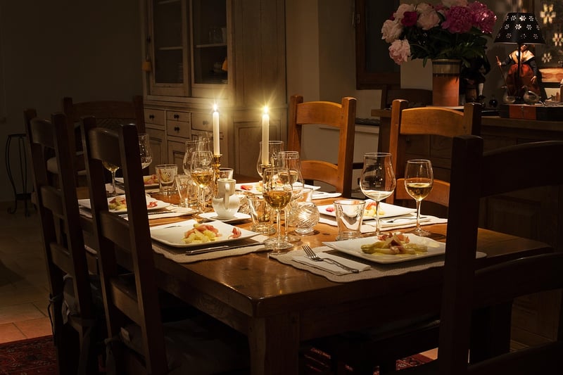 Fine Dining Table Setting